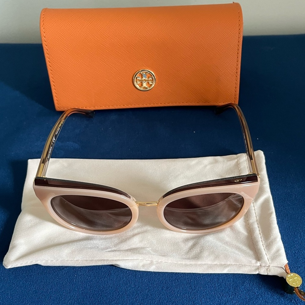 tory burch | sunglasses - Picture 2 of 6